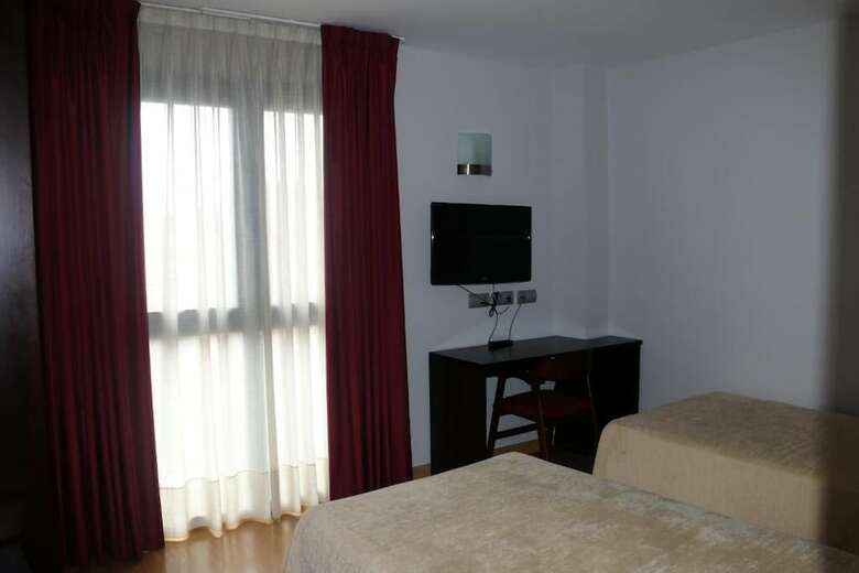 Hotel 44