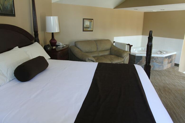 Hotel Saga Resort