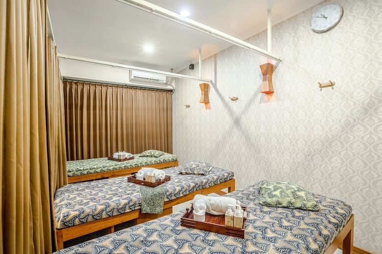 Hostal Lokal Bali Hostel