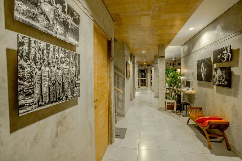 Hostal Lokal Bali Hostel
