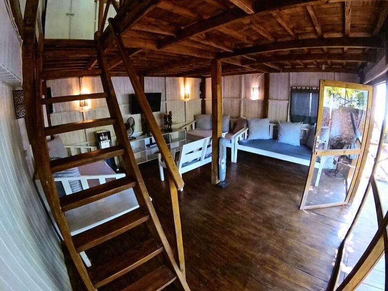 Hotel Cosmos Bungalows