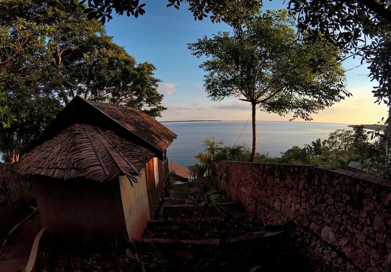 Hotel Cosmos Bungalows