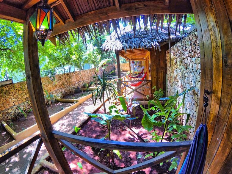 Hotel Cosmos Bungalows