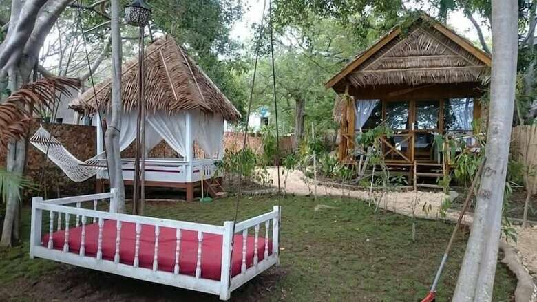 Hotel Cosmos Bungalows