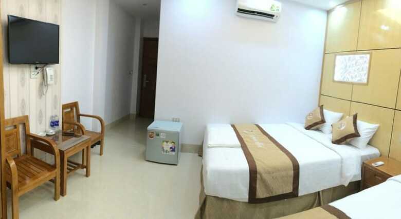 Jeanne Hotel