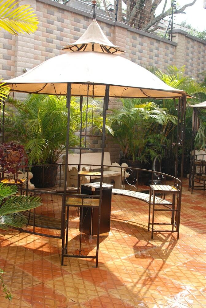 Aparthotel The Panari Residence