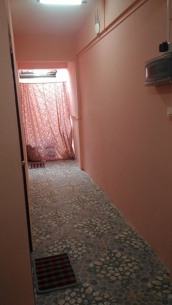 Hostal Krabi Bed Sleep Hotel