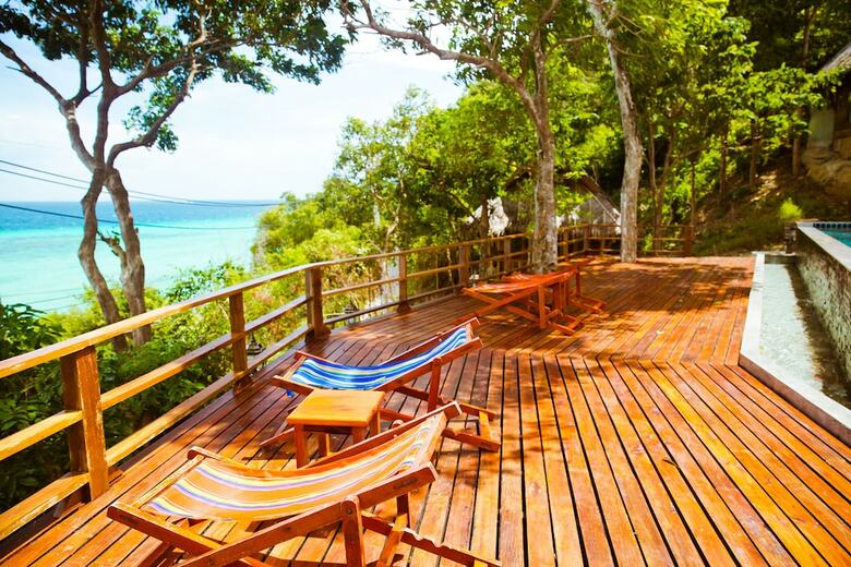 Hotel Phi Phi Phu Chalet Resort