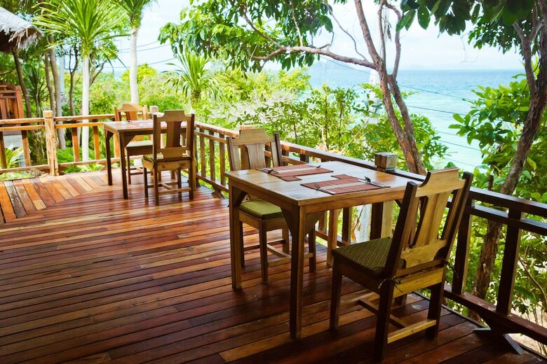 Hotel Phi Phi Phu Chalet Resort