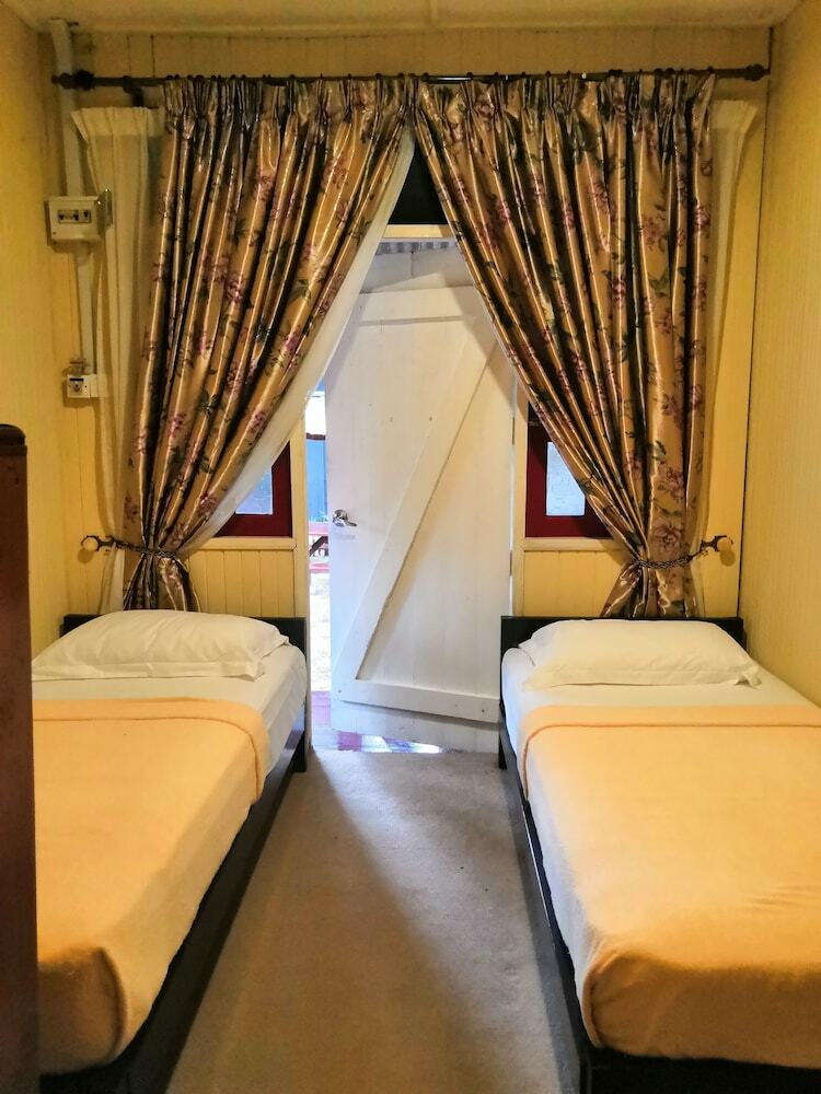 Hotel Kembara Resort