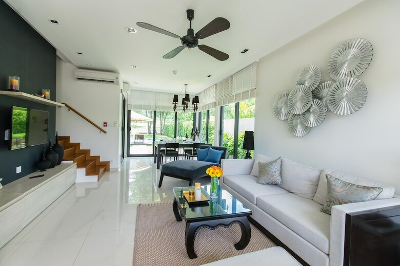 Villa Laguna Park Townhouses
