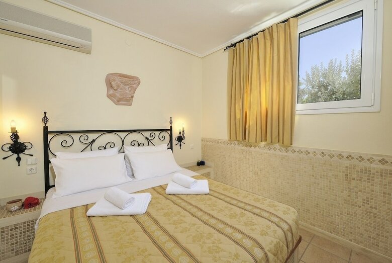 Aparthotel Paris Village
