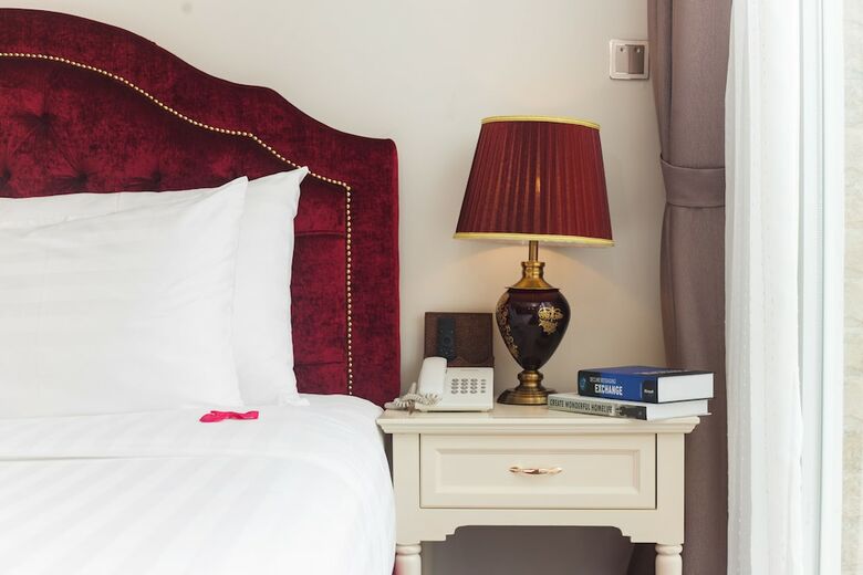 Luxury Old Quarter Hotel
