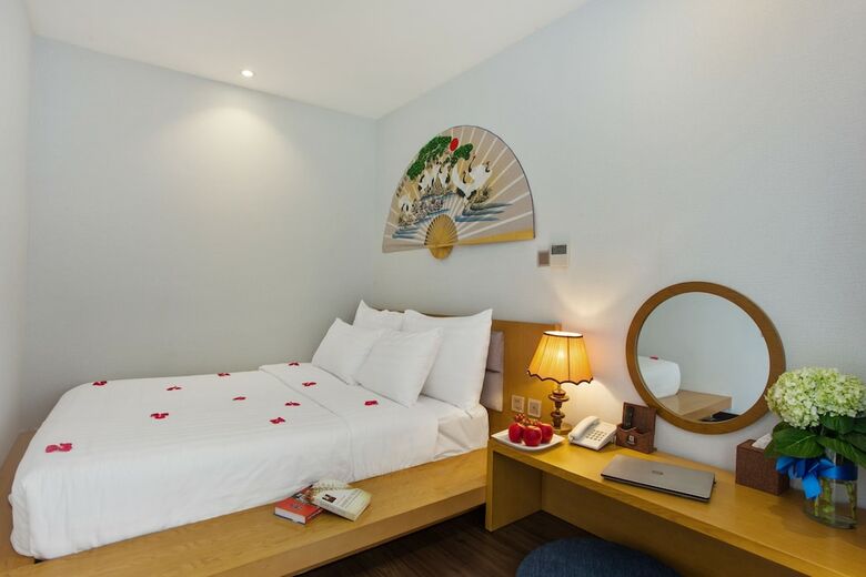 Luxury Old Quarter Hotel