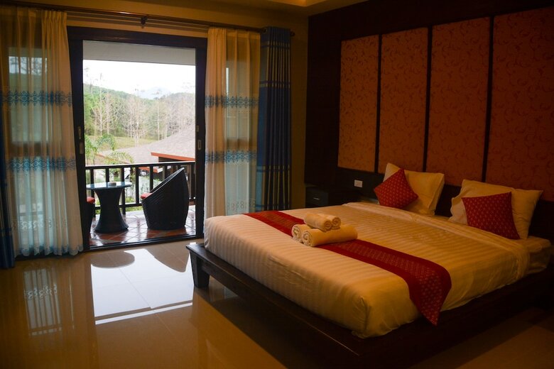 Hotel Phu Chom Mork Resort