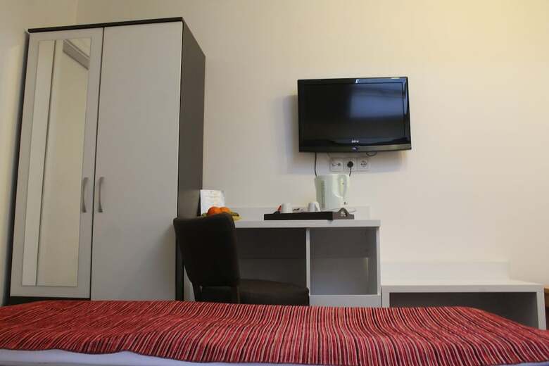 Hotel Sokak