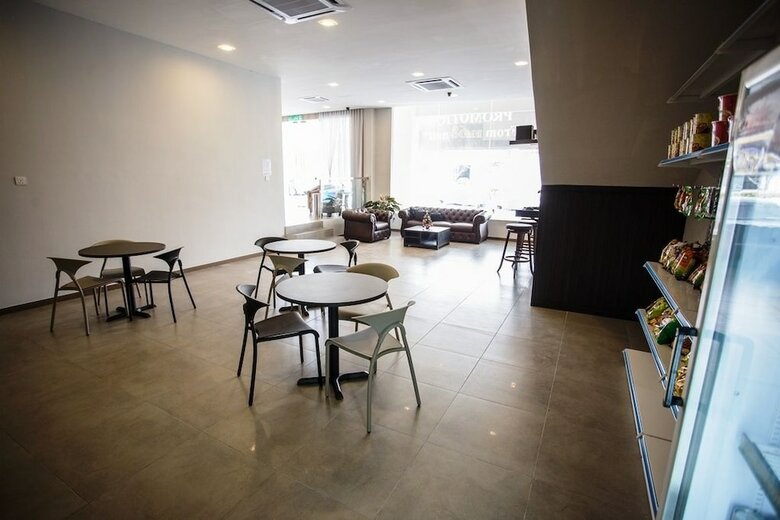 Victory City Hotel