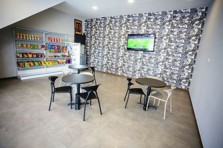 Victory City Hotel