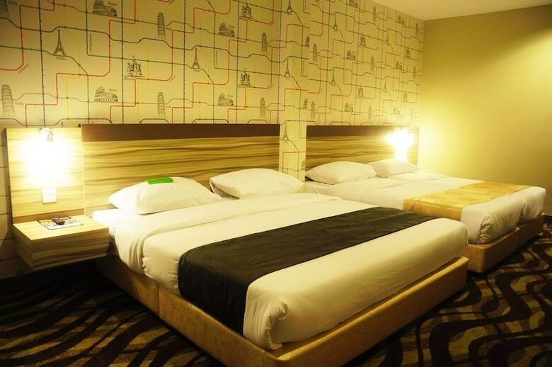 Victory City Hotel