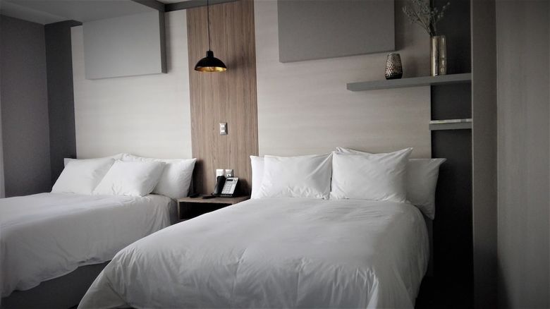 Esduma Hk Hotel Pachuca