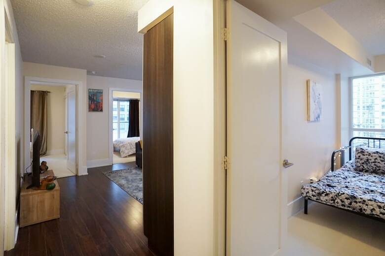 Applewood Suites - Luxury 3 Bdrm