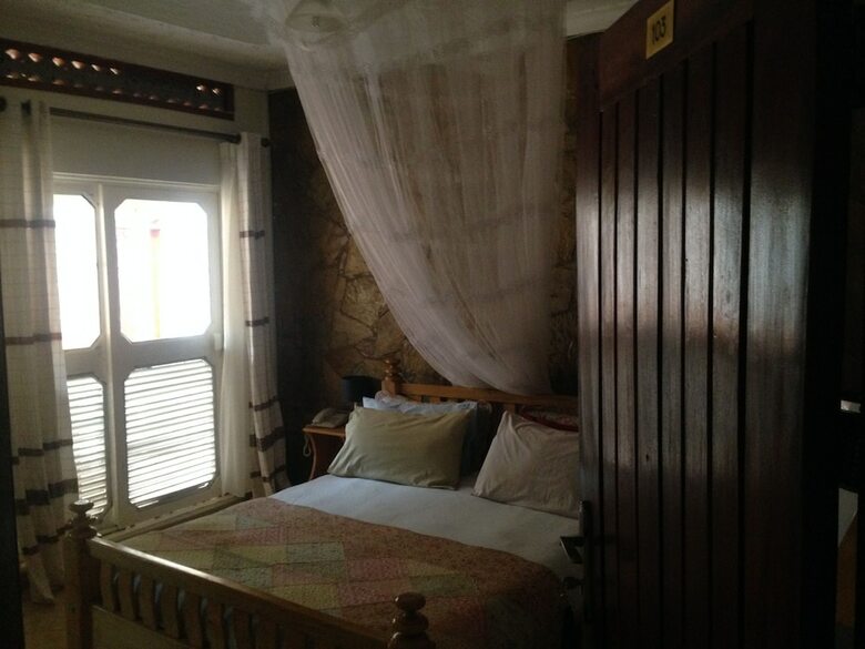Hotel La F�ve Bed & Breakfast