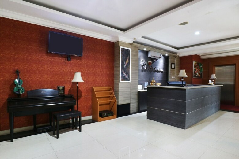 Hotel Raja Residence