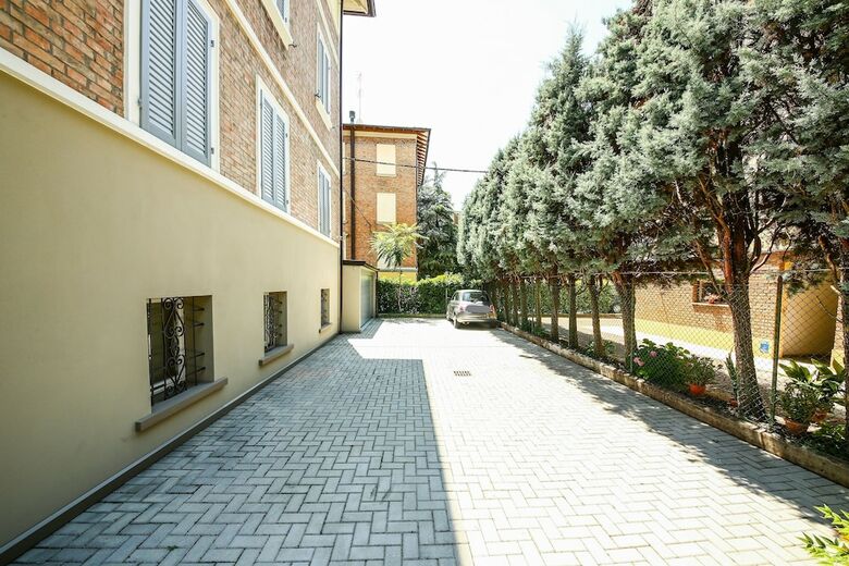 Hotel Affittacamere La Bella Modena
