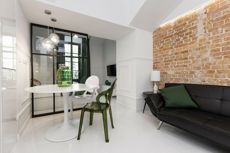 Premium Apartments