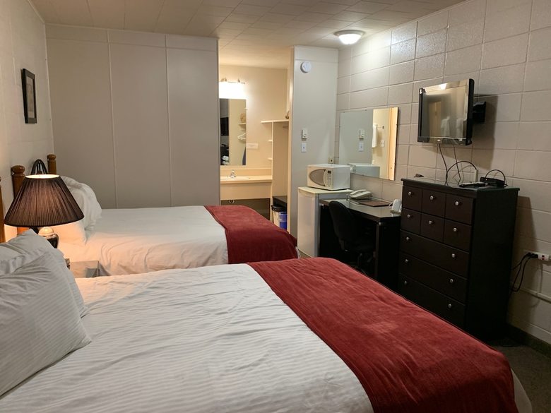 Motel Dauphin Inn Express