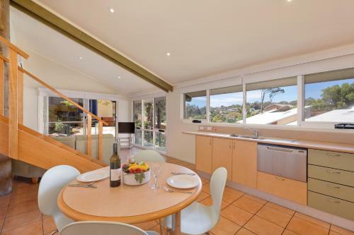 Aparthotel Tathra Beach House Holiday Apartments
