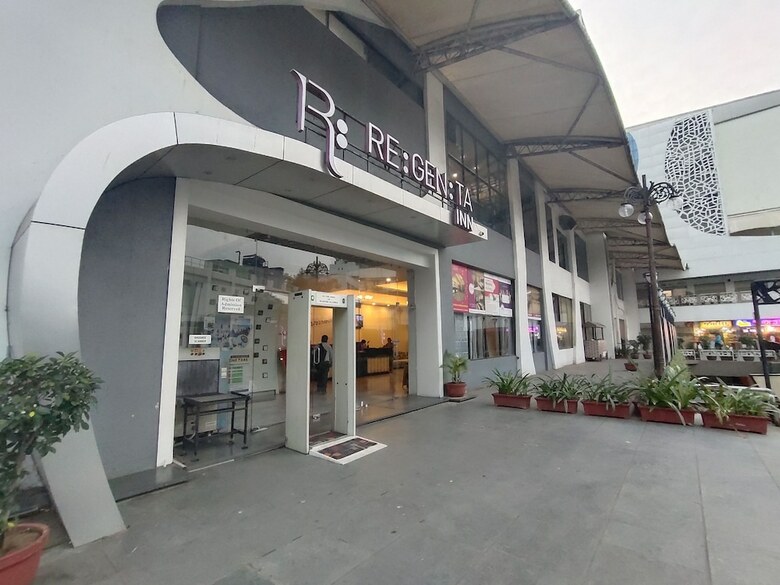 Hotel Regenta Inn