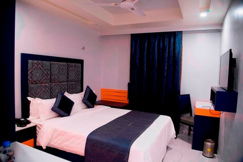 Hotel Regenta Inn