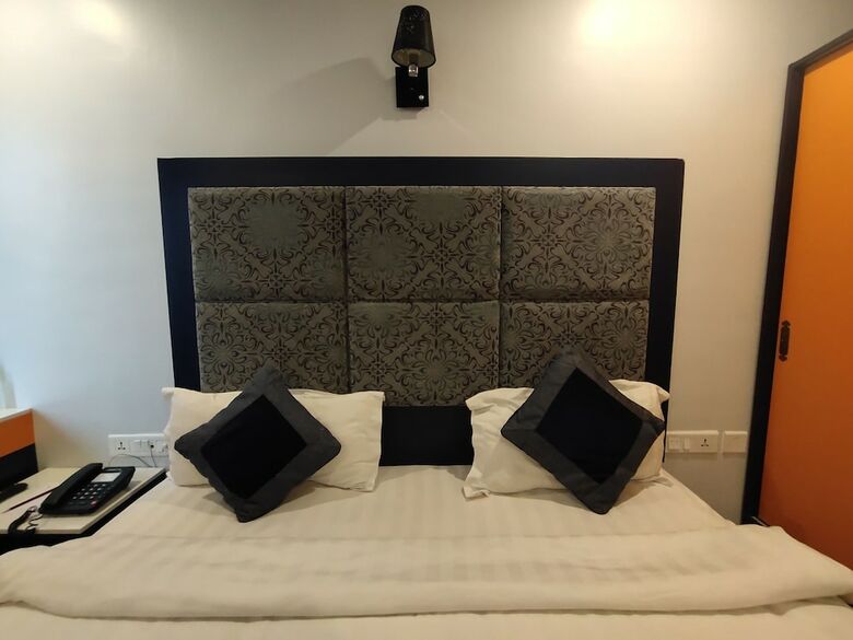 Hotel Regenta Inn