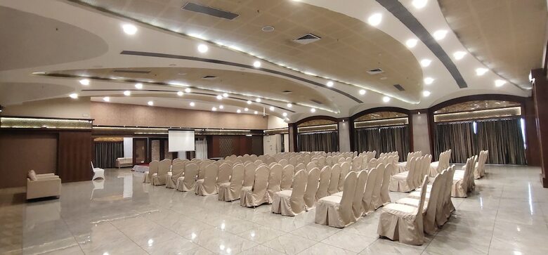 Hotel Regenta Inn