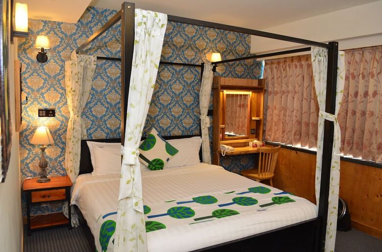 Hotel Amando Inn