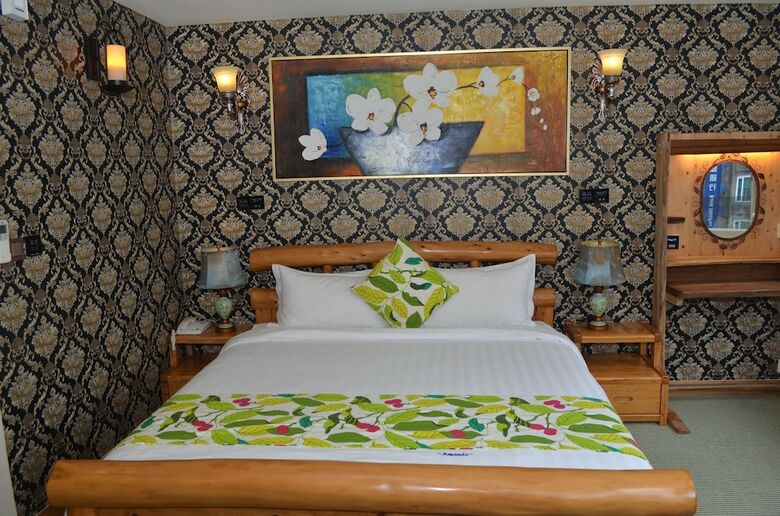 Hotel Amando Inn