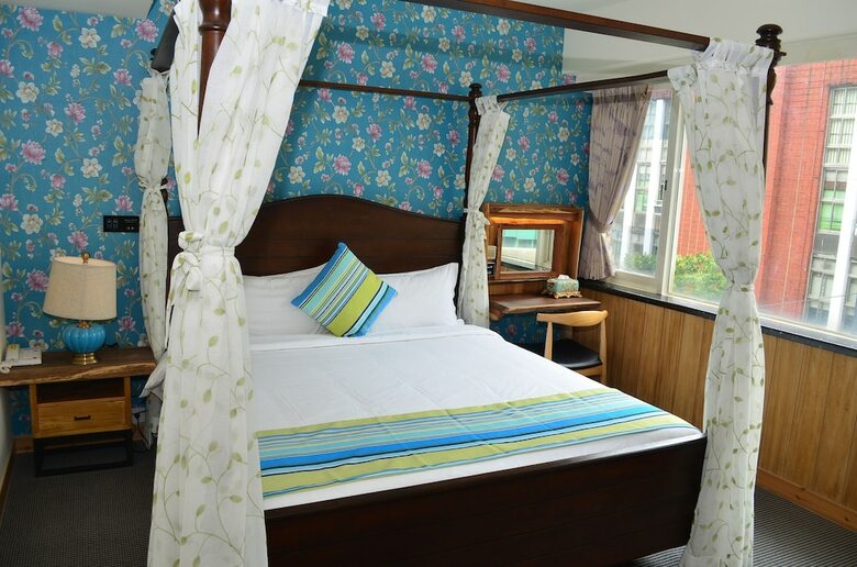 Hotel Amando Inn