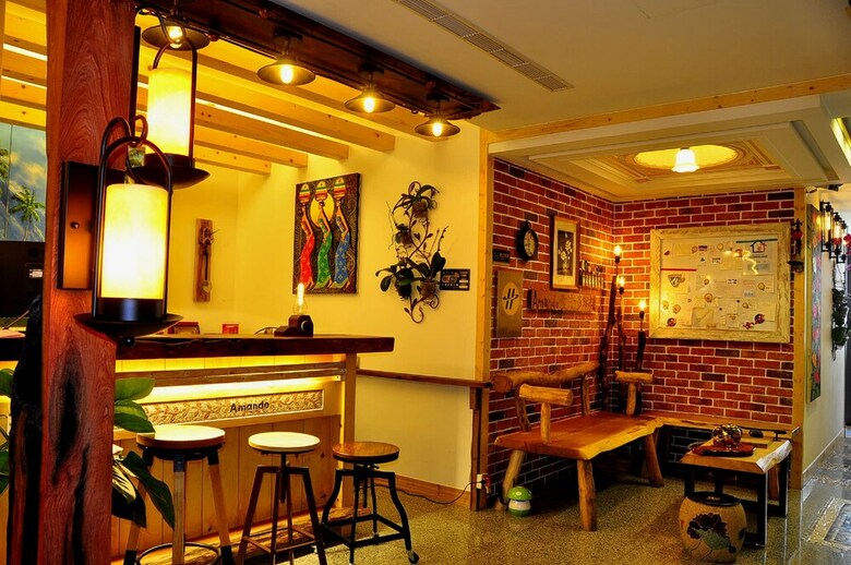 Hotel Amando Inn