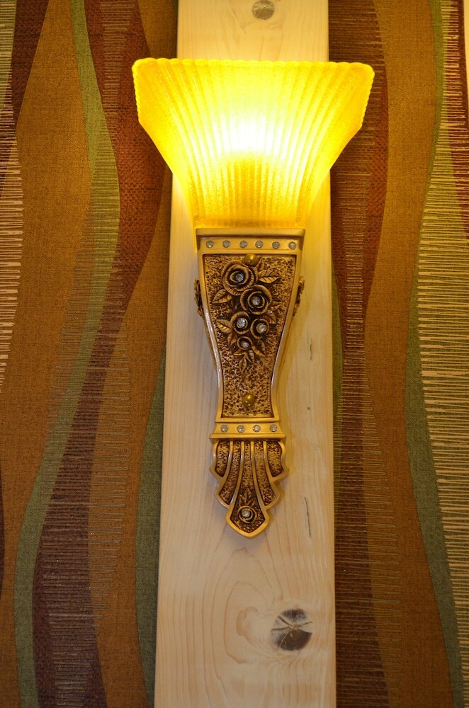 Hotel Amando Inn