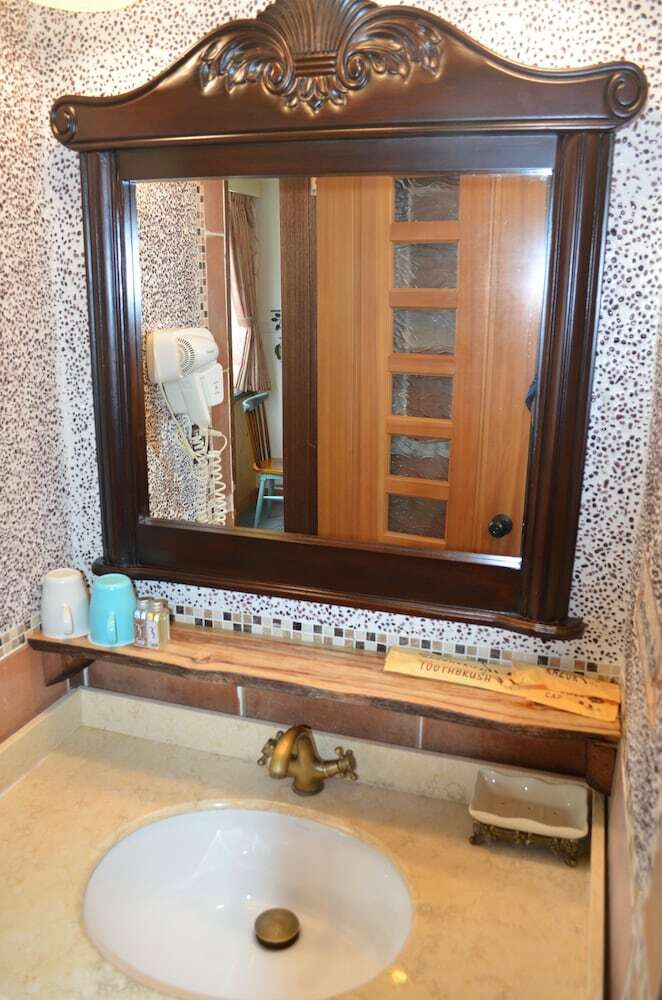 Hotel Amando Inn