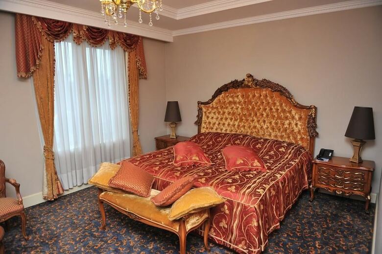 Intourist Batumi Hotel & Casino