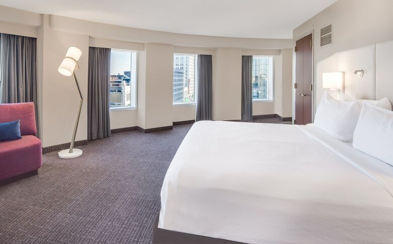 Hotel Crowne Plaza Cleveland At Playhouse Square