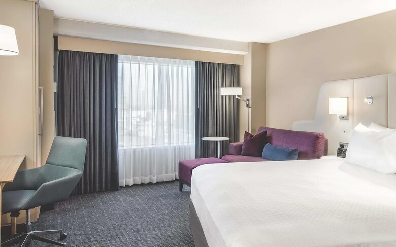 Hotel Crowne Plaza Cleveland At Playhouse Square