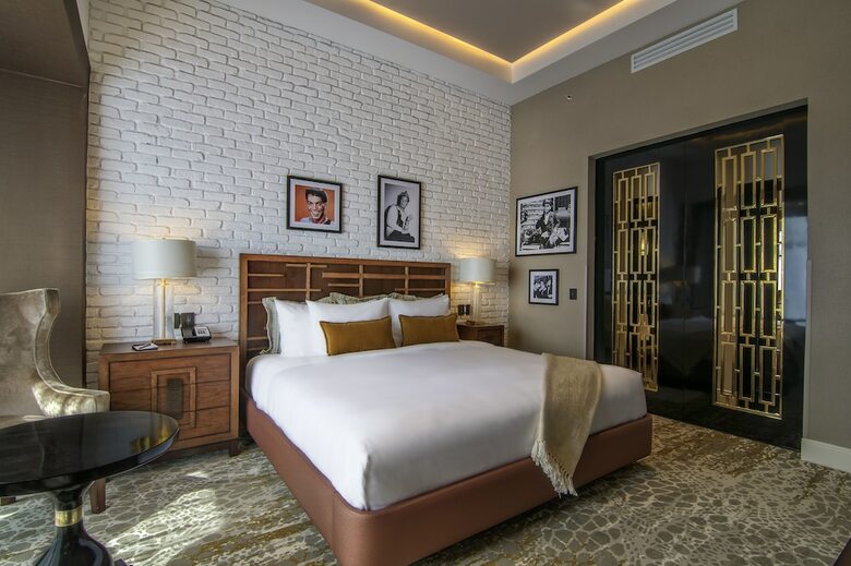 K Tower Boutique Hotel By Lucerna