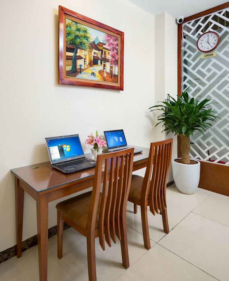 New Vision Palace Hotel