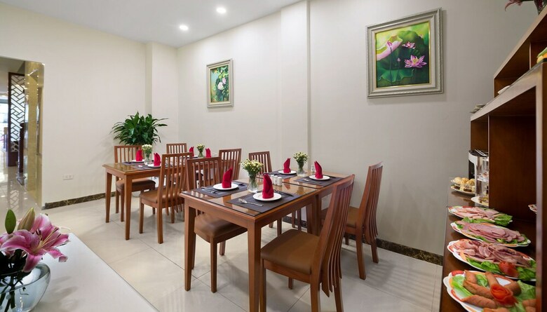 New Vision Palace Hotel