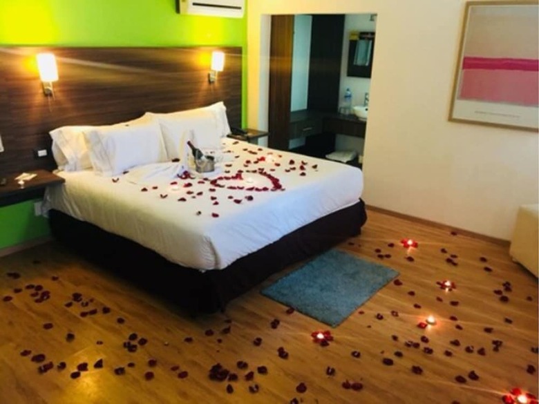 El Hotel Business Class