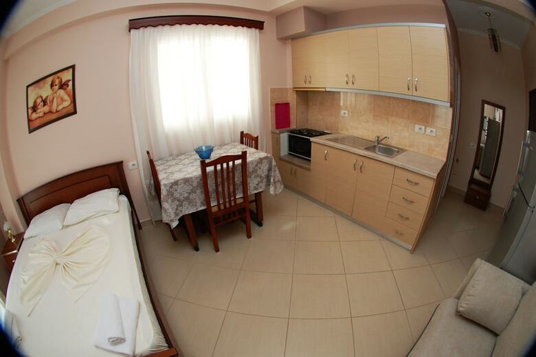 Apartamentos Vila Alvin