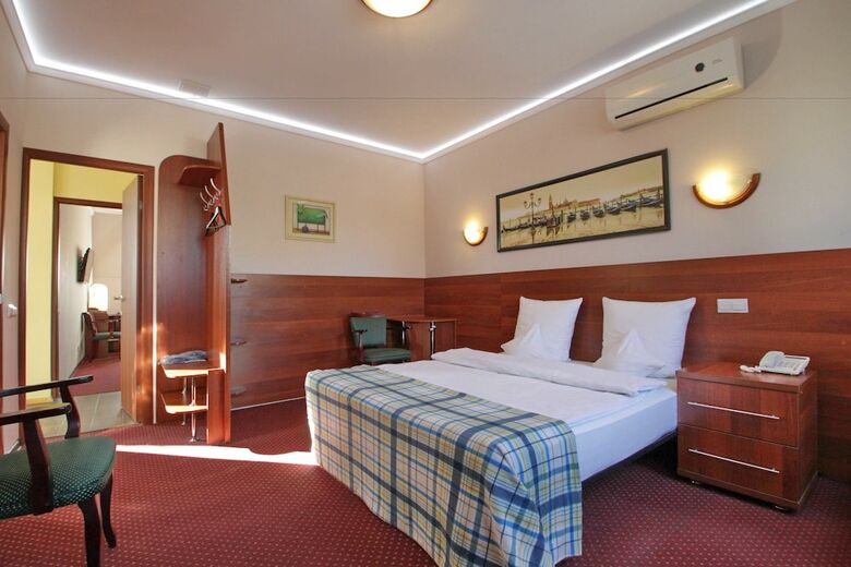 Hotel Otel Nechaev